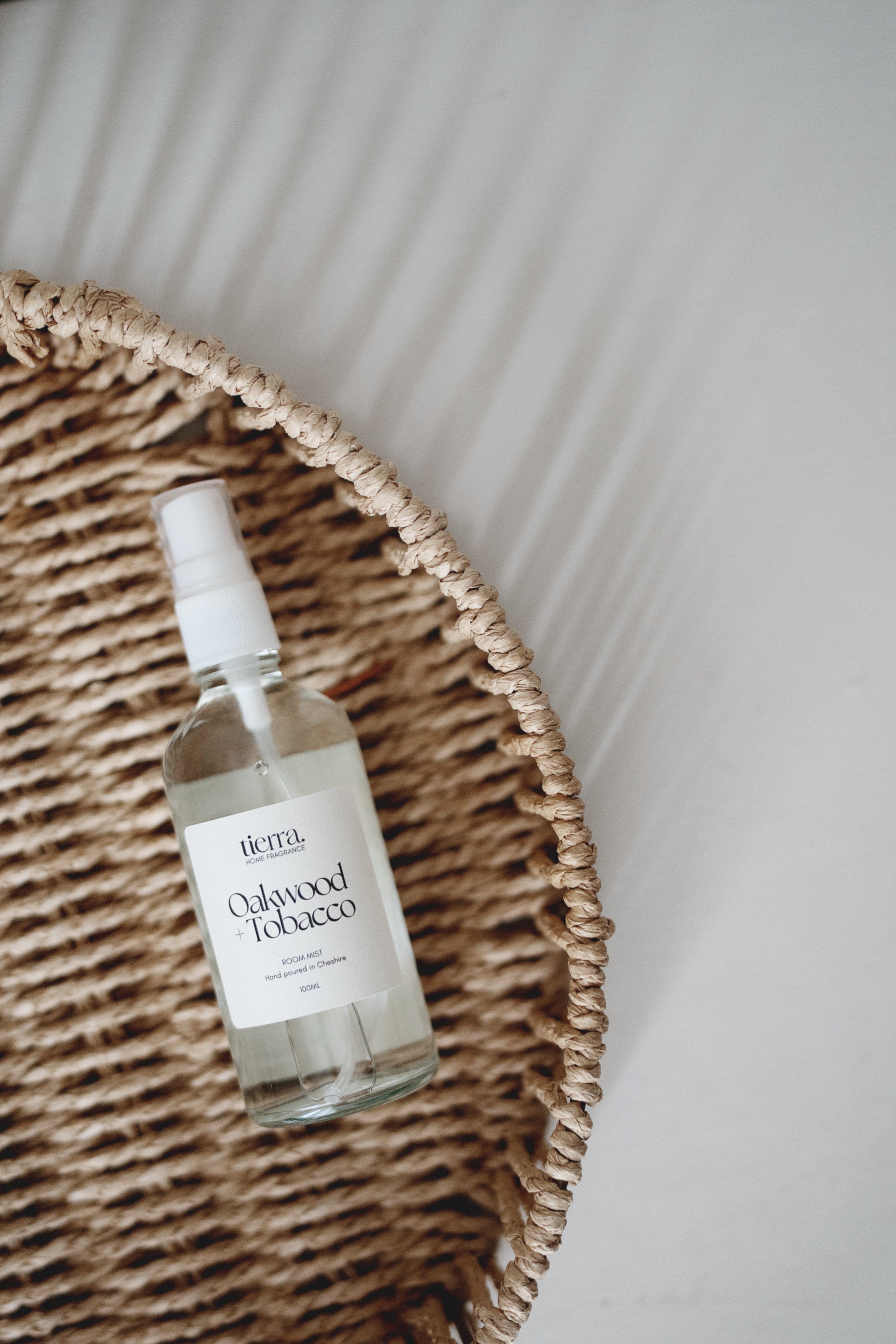 Oakwood + Tobacco Room Mist
