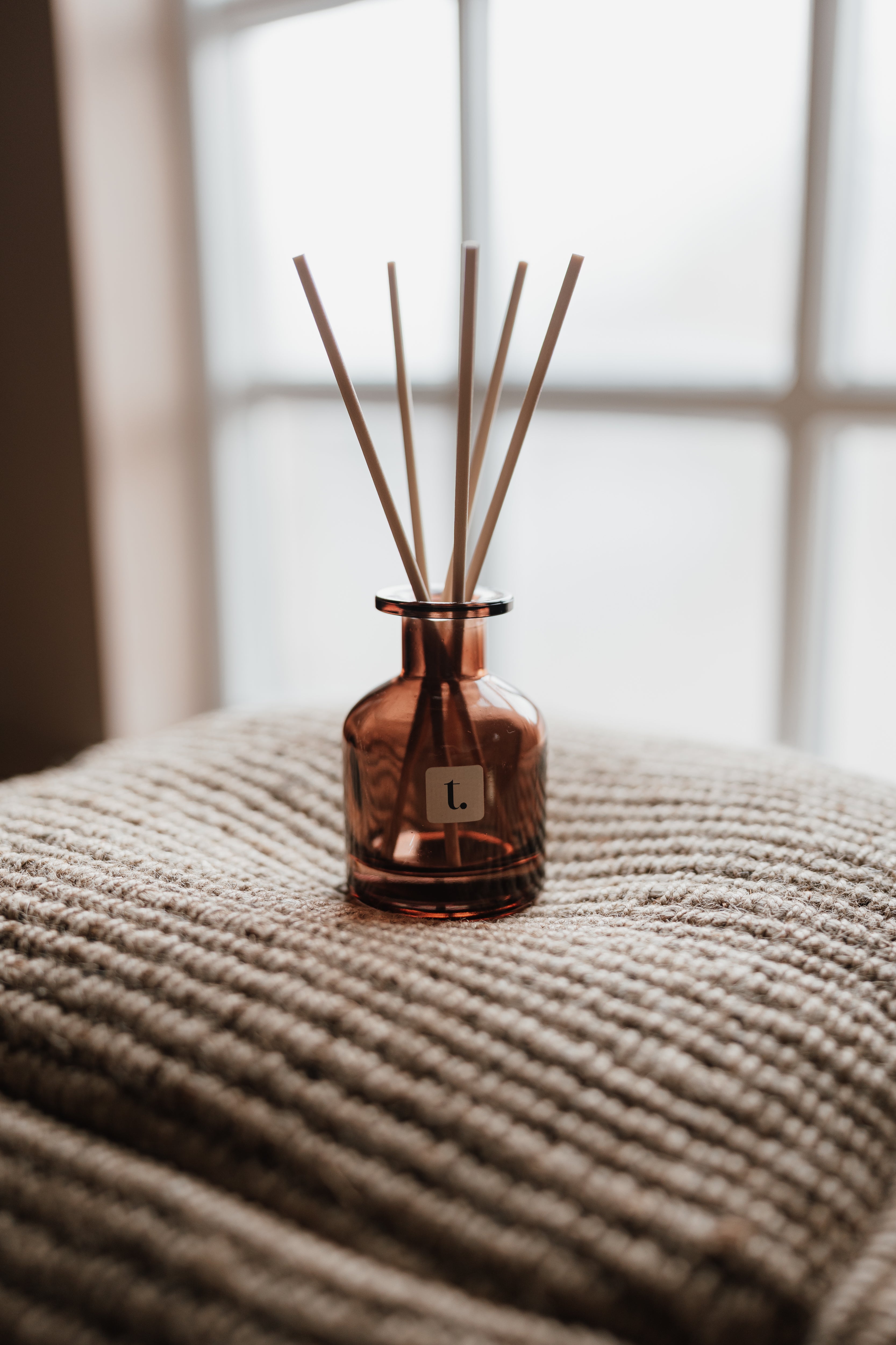 Oakwood + Tobacco Artisan Reed Diffuser